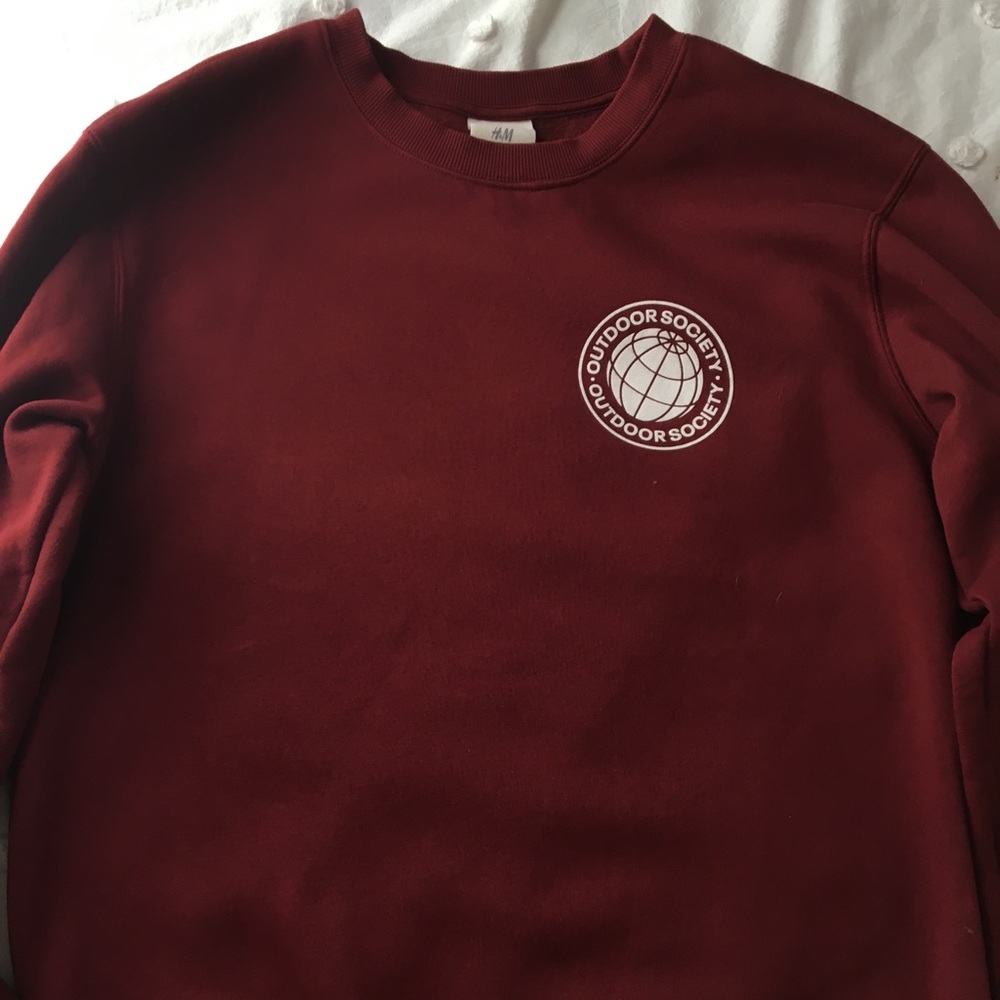H&M “outdoor society” crew neck sweatshirt